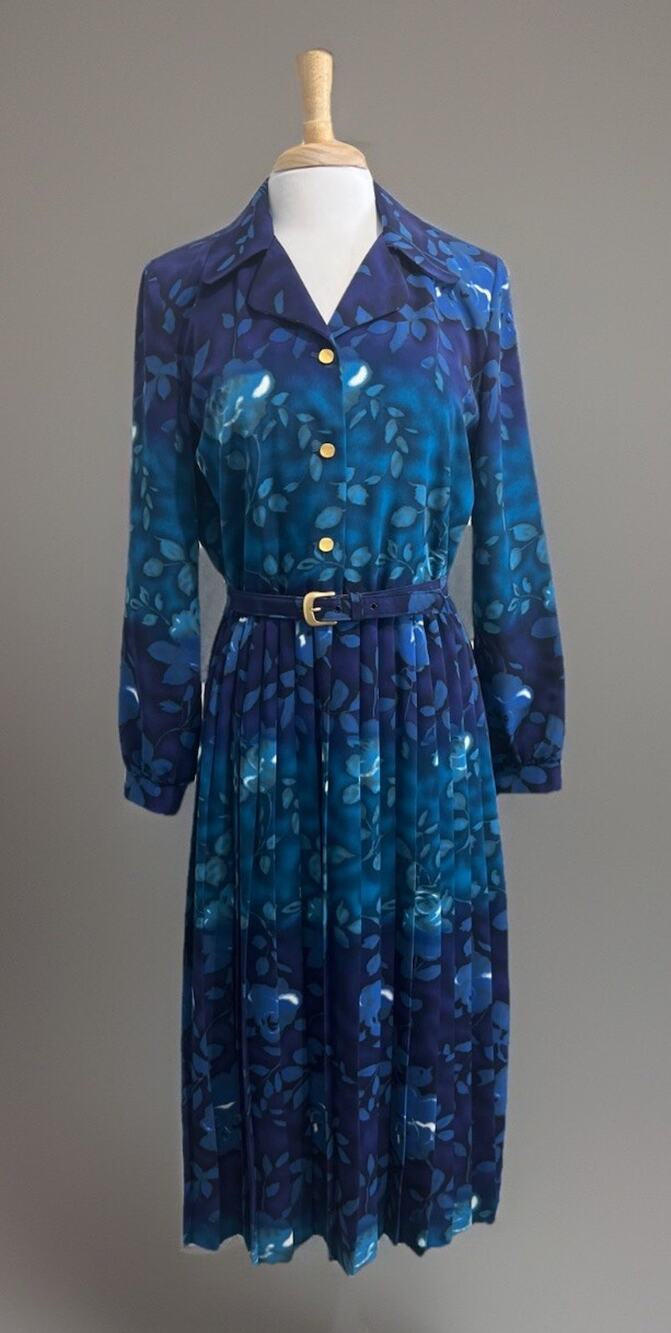 VICTORIA MORGAN 90s Dark Romance Watercolor Pleated Belted Midi Dress sz 10